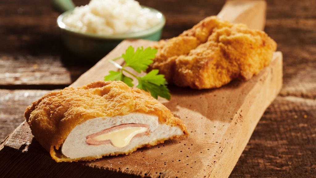 Kuřecí řízek Cordon bleu
