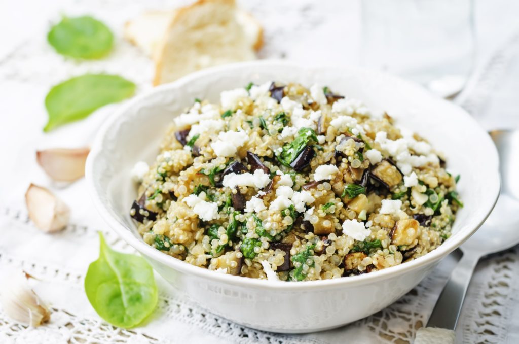 Quinoa salát se špenátem