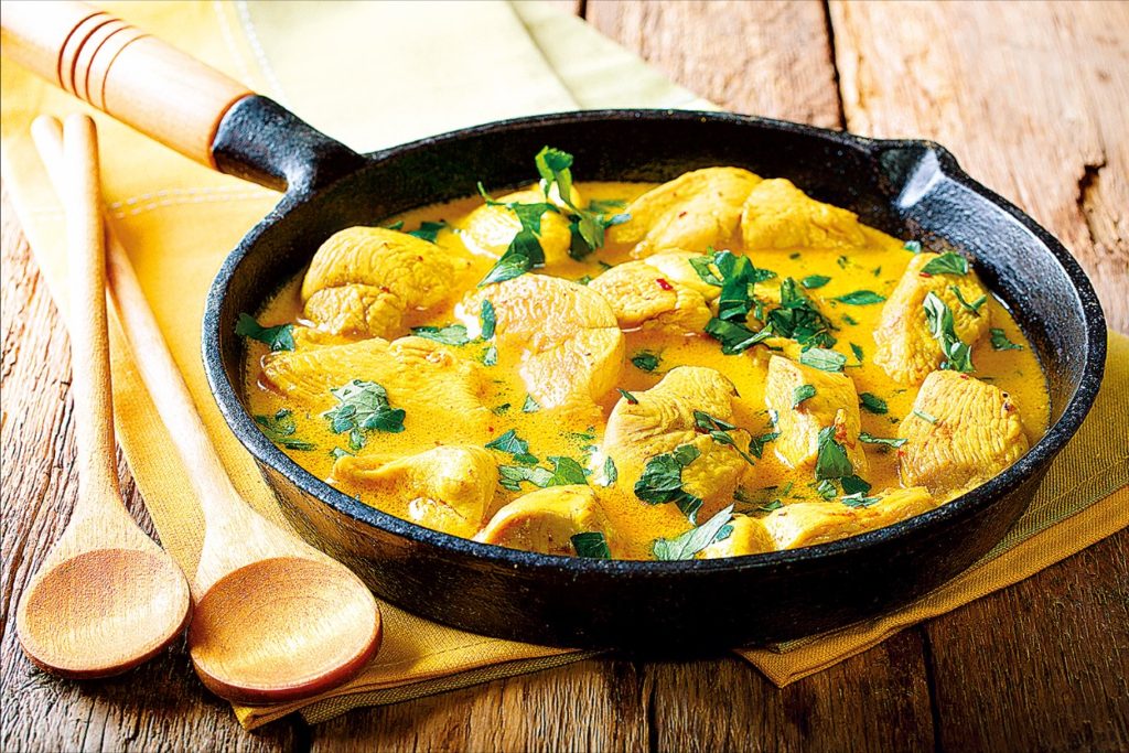 Indická kuřecí korma