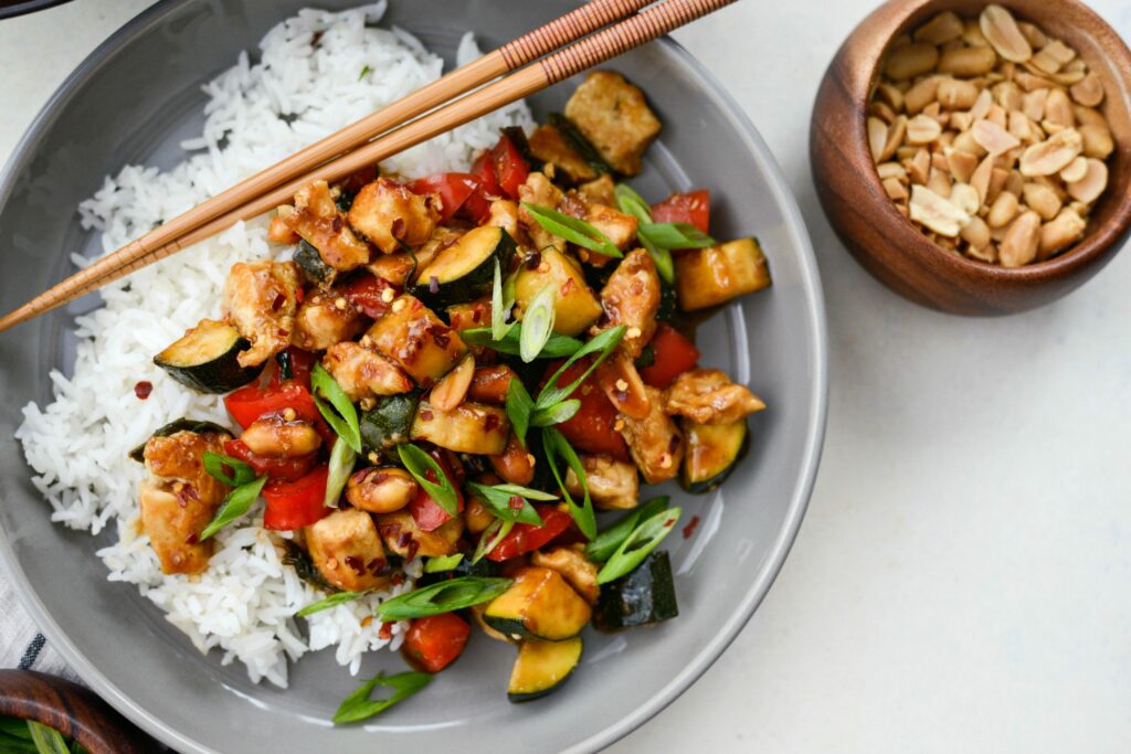 Kuřecí kung-pao s rýží