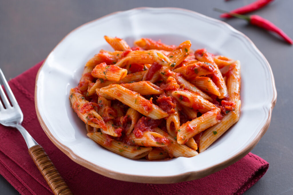 Těstoviny penne all arrabiata